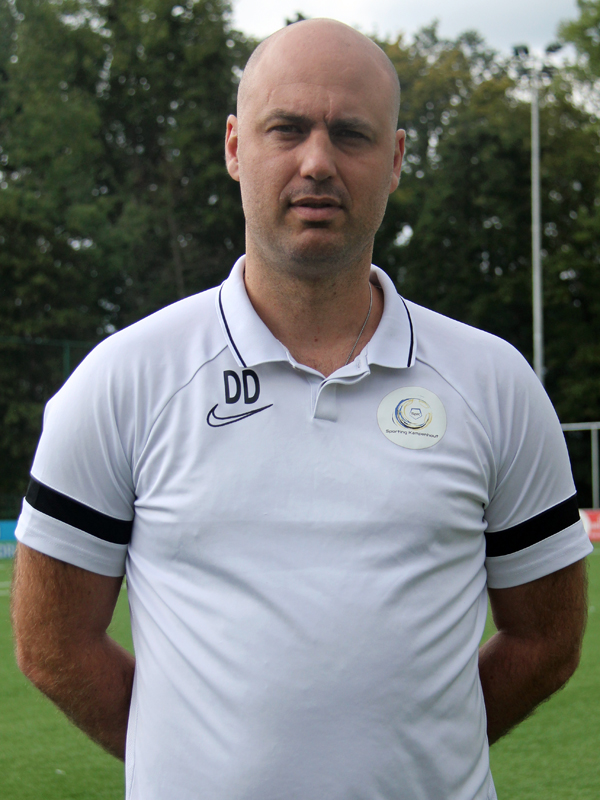 Dennis Dessaer